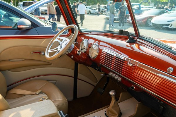 Tout Savoir sur les Certifications Essentielles du Matériel de Signalisation